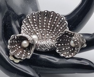 Sterling shell bracelet