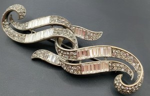 Vintage rhinestone fur clips of the type Eisenberg Original collectors seek